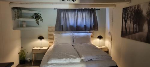 Rødseth gårdsovernatting Hytter (Rødseth gardsovernatting Hytter) in Molde