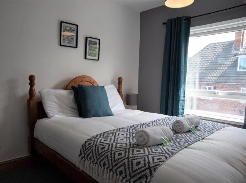 Cottenham - City Centre with Free Private Parking 2 toilets 4 Bedroom Sleeps 8, Newcastle upon Tyne (photo 6)