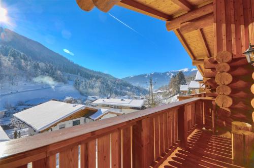 Balcon/terrasse, Chalet Stabler - by Alpen Apartments in Thumersbach
