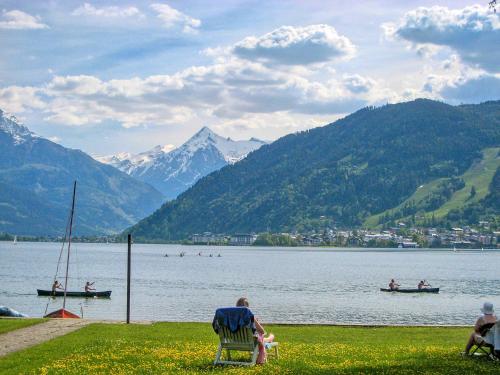 Garden, Apartment Valentina - by Alpen Apartments in Wiesenlehen