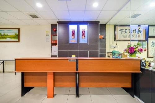 Lobby, HOTEL RIVER INN in Butterworth