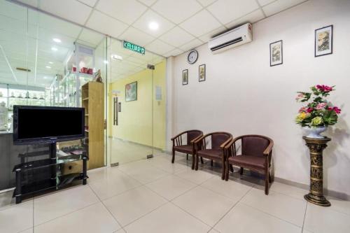 Lobby, HOTEL RIVER INN in Butterworth
