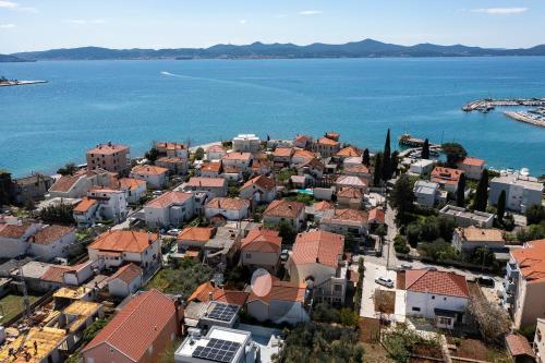 Apartmani Valentina 4