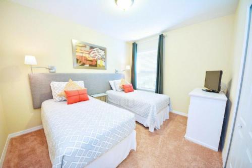 Make memories with your family and friends in this beautiful home 1014 in Loughman, USA