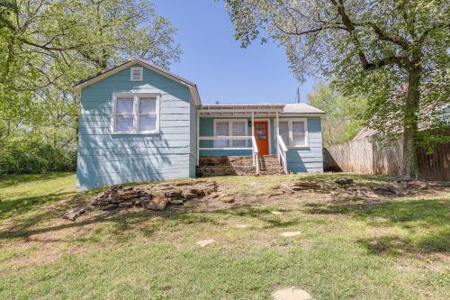 Vibrant Fayetteville Home - Walk Downtown! in Fayetteville, USA