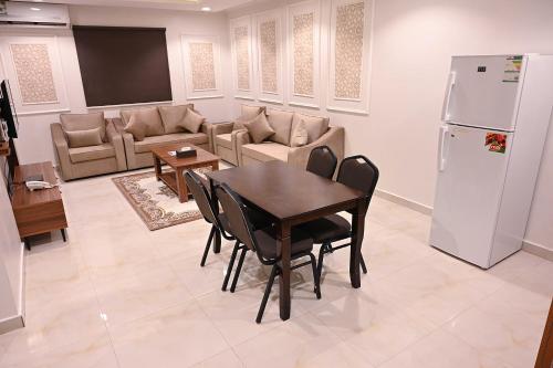 Létesítmények, Liwan Alkhaleej for serviced apartments ليوان الخليج للشقق المخدومة in Al Fayhaa