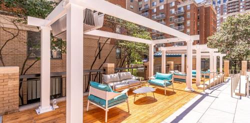 Fascinating 1 Bedroom Condo At Ballston With Gym in Arlington, USA