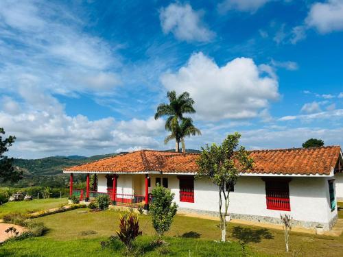 Finca la Tribu- La cumbre Valle