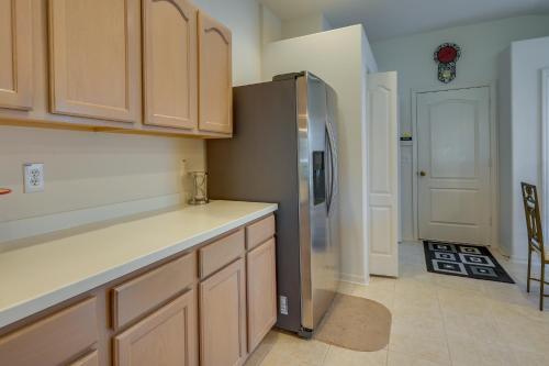 Cozy Zephyrhills Home - 6 Mi to Epperson Lagoon in Zephyrhills, USA