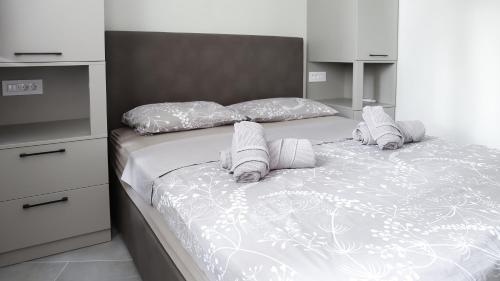 Apartments Srbija Waterfront - FREE PARKING Room Type - One-Bedroom Apartment with Free Parking