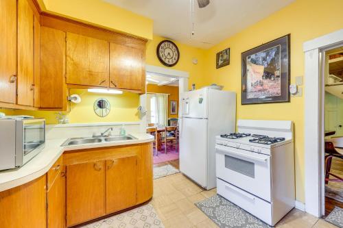 Eureka Springs Vacation Rental Less Than Half-Mi to Dtwn! in Eureka Springs, USA
