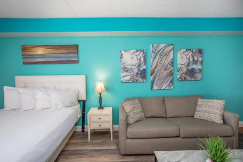 Direct Oceanfront Sea Mist Resort 21105 - main image