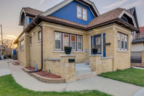 Milwaukee Vacation Rental - 2 Mi to Dineen Park!