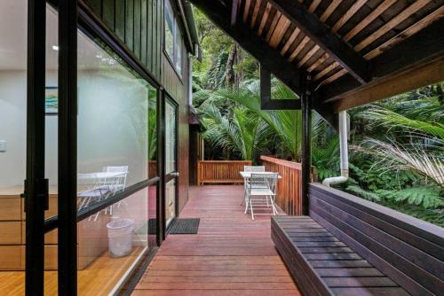 A 1BR slice of Titirangi Heaven - WiFi - Netflix