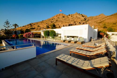 Villa Atlas - Private Pool, Full Sea + Island View