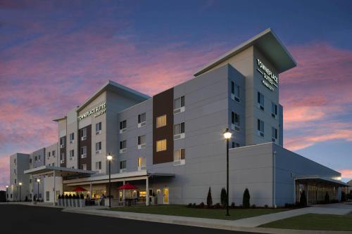 TownePlace by Marriott Suites Clarksville, Clarksville