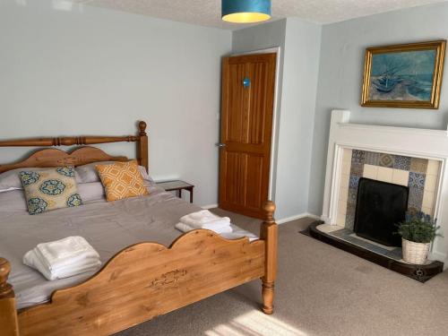 Fryers Cottage, Seamer, 3 Bed cottage sleeps 5 people