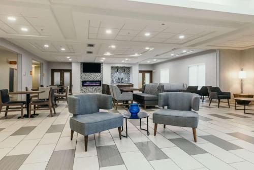 La Quinta Inn & Suites by Wyndham Ankeny IA - Des Moines IA