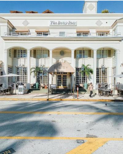 450514792 The Betsy Hotel, South Beach
