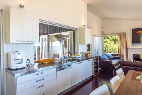 Black Bach - Stay Waiheke, Onetangi (Foto 10)