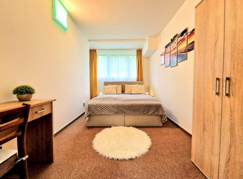 Wellness Gold apartment with Private SAUNA & JACUZZI, Прага (фото 5)