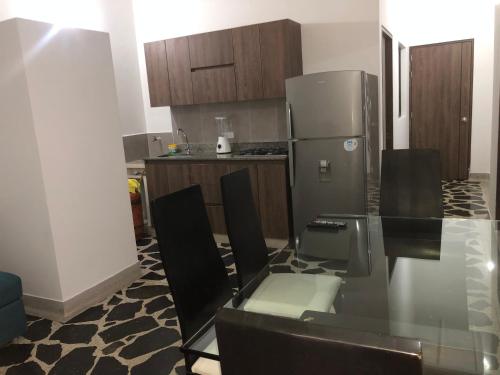 Apartamento amplio, excelente ubicación 3 alcobas 403