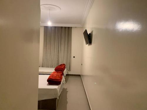 Private room next to airport