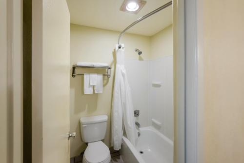 Quality Inn Sea-Tac Airport - image 13