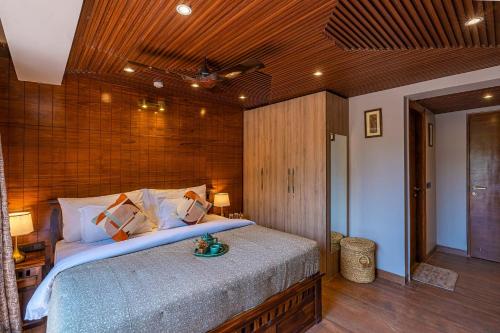StayVista at Villa AnVira by GTV Estate with Bonfire, BBQ, Shimla (Foto 6)