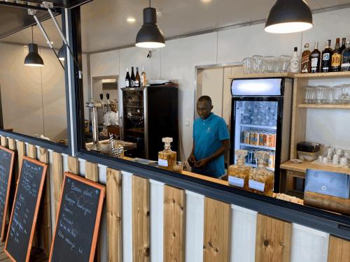 르 자르댕 마오레 (Le Jardin Maore) in 카니 켈리