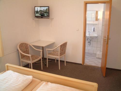 Hotel Garni Deichgraf - image 2