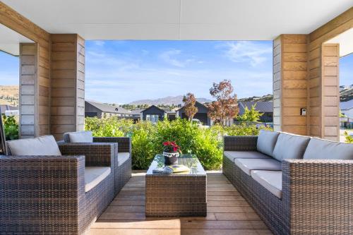 Wanderlust - Queenstown Holiday Home – khách sạn tại Lower Shotover