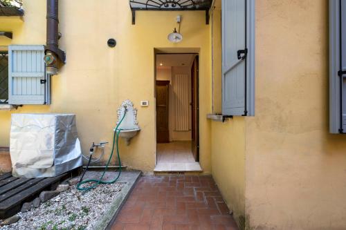 GetTheKey S.Stefano Apartment - image 2