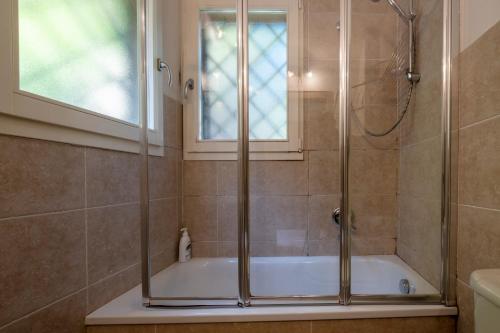 GetTheKey S.Stefano Apartment - image 11