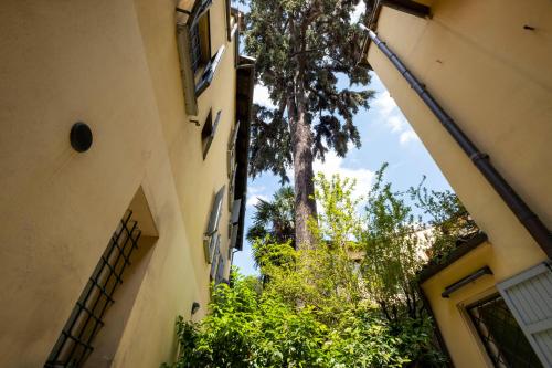 GetTheKey S.Stefano Apartment - image 6