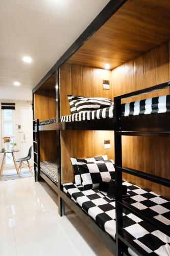 J & J Homestay, Coron