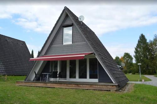 Ferienhaus in Waldkatzenbach modern & renoviert - Waldbrunn