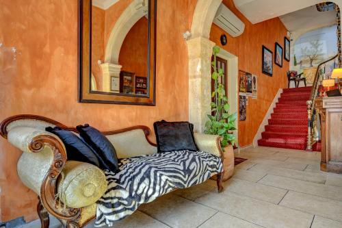 Hotel De Provence - image 13
