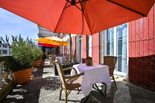 Hotel Des Artistes Hotel de charme Boulbon