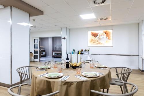 Sweet Hotel Renasa - image 6