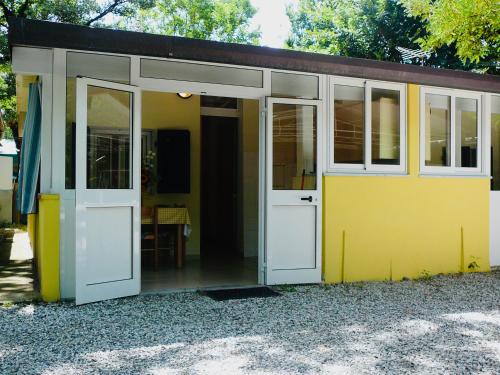 2 bedrooms, 2 beds