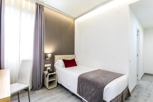 Sweet Hotel Renasa - image 5