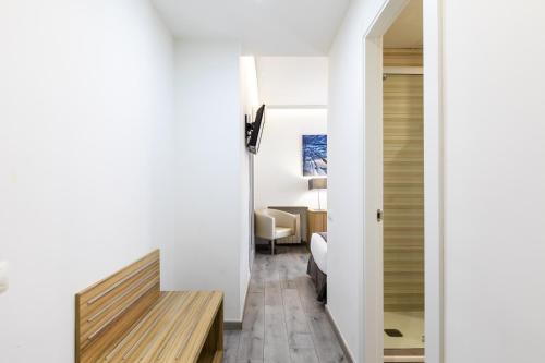 Sweet Hotel Renasa - image 12