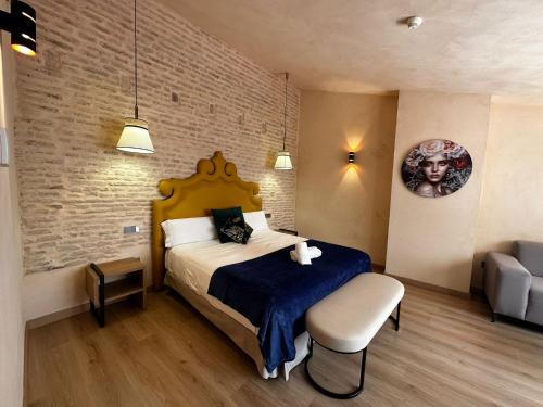 Boutique Puerta Real - image 14