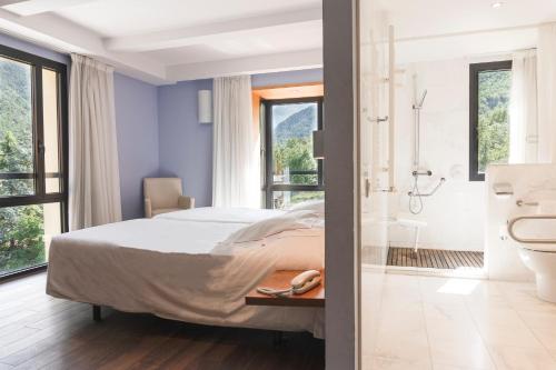 Fürdőszoba, Hotel Cardos in Vall de Cardos