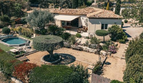 Superbe Villa climatisée, piscine, vue colline