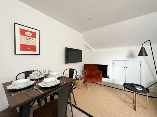 The Loft, NEW, Stylish Maisonette, Central, Private Location, Lewes (foto 9)
