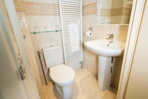 Barbican House - image 4