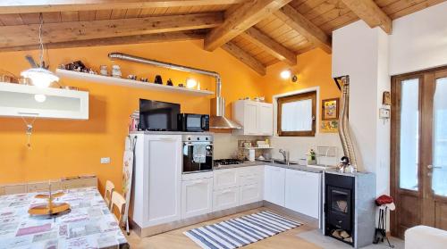 Attic family apartment in center of Moggio in Moggio
