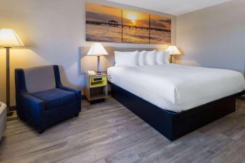 Days Inn & Suites by Wyndham Cherry Hill - Philadelphia